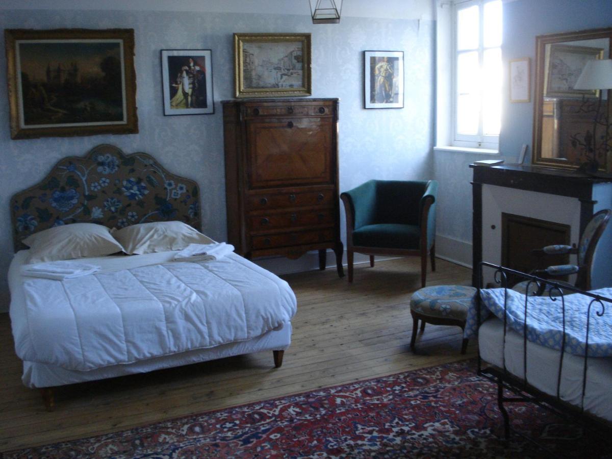 Bed and Breakfast Le Chevalier D'Eon Тоннерр Екстер'єр фото